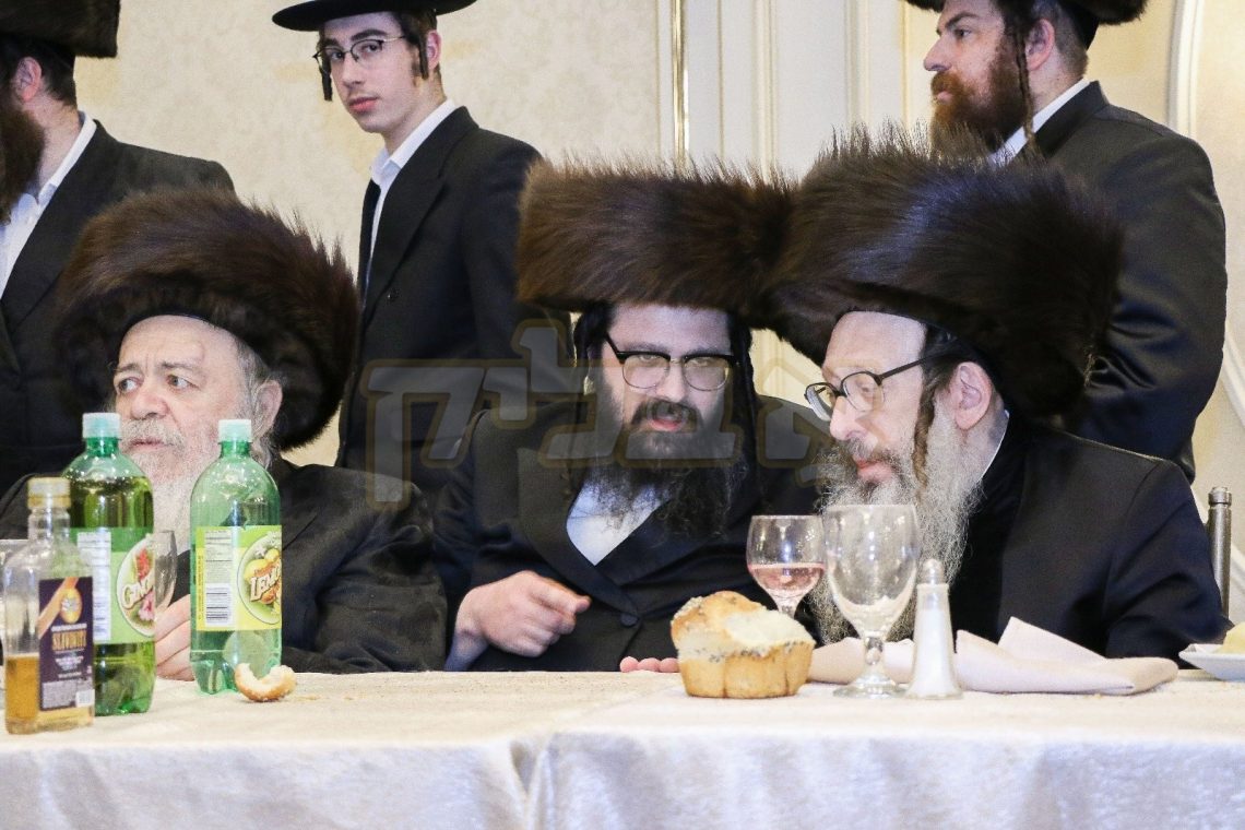 חתונה נכד האדמו"ר מצאנז זימיגראד עב"ג בת הרב שמואל ישעי' פריעדמאן חתן אב"ד ספינקא בעיסוואטער - בילדער אבי ס-