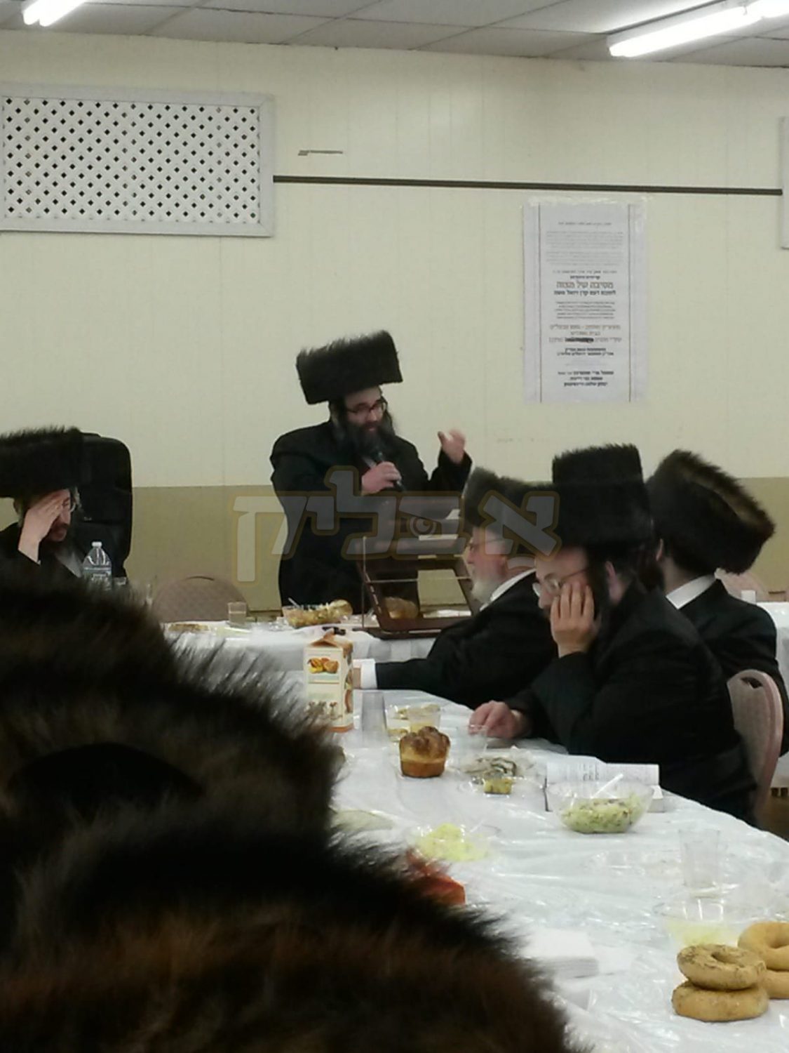 מסיבה מוצש"ק לטובת קרן ויואל משה אין מינץ קאנטרי