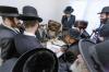 באזוך פון כ"ק אדמו"ר מסאטמאר שליט"א אין לעיקוואד - בילדער שמואל טרעגער