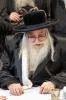 כ"ק אדמו"ר מצאנז שליט"א באזוכט ביי זקני חסידי צאנז אין מאנסי 