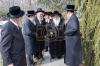 כ"ק אדמו"ר מצאנז שליט"א באזוכט ביי זקני חסידי צאנז אין מאנסי 