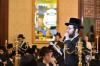 סעודת ראש חודש בהשתתפות כ"ק אדמו"ר מסקווירא שליט"א מיט נגידים וועלעכע האבן תורם געווען גרעסערע סכומים לטובת די אויפבוי פון ביהמ"ד הגדול סקווירא בילדער משה גאלדשיין 