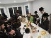כ"ק אדמו"ר מפארשעי שליט"א בקביעת מזוזה אין שטוב פון הרה"ח ר' שמואל לונגער הי"ו
