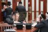 הונדערטער בחורים און אינגעלייט ביים לערנען שובבי"ם פארטאגס אין ביהמ"ד הגדול ד'סאטאמר אין ב"פ 