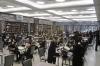 הונדערטער בחורים און אינגעלייט ביים לערנען שובבי"ם פארטאגס אין ביהמ"ד הגדול ד'סאטאמר אין ב"פ 