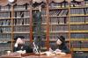 הונדערטער בחורים און אינגעלייט ביים לערנען שובבי"ם פארטאגס אין ביהמ"ד הגדול ד'סאטאמר אין ב"פ 