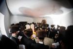 Full gallery of the Pupa Rebbi's trip to mekomois hakodesh 