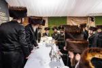 Full gallery of the Pupa Rebbi's trip to mekomois hakodesh 