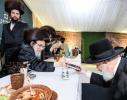 Full gallery of the Pupa Rebbi's trip to mekomois hakodesh 