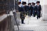 Full gallery of the Pupa Rebbi's trip to mekomois hakodesh 