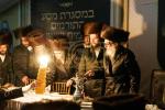 Full gallery of the Pupa Rebbi's trip to mekomois hakodesh 