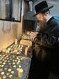   Huadmur Mesadigura london shlite on a trip to vienna  to the yurtzit of rebbi yisroel of tzurtkove tz"l 