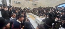 Main image for Yurtzit Seude of the bas eiyn zt"l with R' Elimalech Biderman in bies madrish alleviation in tzfas 