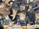 H'admer M'Gur Shlita Visits Raaved Yerushalaim in  honor of a simche. 