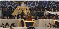 Main image for "Ah Blick in the past" kuf alef kislev previous years in satmar