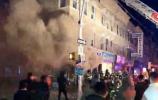 Main image for FDNY Battles Overnight Apartment Fire in Brooklyn.
