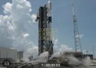 SpaceX Kicks Off Holiday Weekend With Starlink Launch.