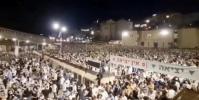 Main image for WOW! 50,000 Gather at Western Wall in Powerful Prayer. 🙏🏻