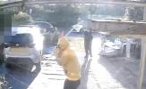 Main image for Heroic London Cop Stops Samurai Sword Attacker.