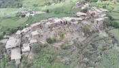 Main image for Deadly Quake in Afghanistan Kills 1,000+.