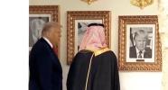Main image for Trump Shows Saudi Crown Prince Biden Autopen Portrait.