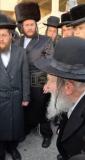 Main image for Amshinov Rebbe Shlit"a Wishes Good Shabbos to Chassidim in Beitar