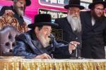 Vizhnitz Rebbe Shlit"a Leads 'Naaseh V'Nizkor' Event Raising 3 Million Dollars