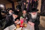 Vizhnitz Rebbe Shlit"a Leads 'Naaseh V'Nizkor' Event Raising 3 Million Dollars