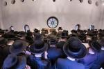 Historic 'Limud Shas Al Kivro' in Radoshitz; Siyum HaShas and Hilula Seudos on Chai Sivan held in the magnificent Landau Building