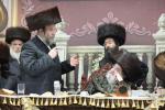 The Viznitz Rebbe Shlit"a Marks 25 Years of the Viznitz Elad Community