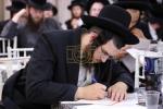 Bar Ilan Light Rail Campaign Resumes, Led by Rabbanim Shlit"a