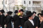 Thousands of Gur Chassidim Unite Against Gzeiras HaGiyus, Led by the Rebbe Shlit"a