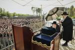 Thousands of Gur Chassidim Unite Against Gzeiras HaGiyus, Led by the Rebbe Shlit"a