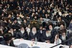 Hachnosas Sefer Torah in Seret Vizhnitz Beis Medrash, Beis Shemesh