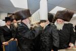Hachnosas Sefer Torah in Seret Vizhnitz Beis Medrash, Beis Shemesh
