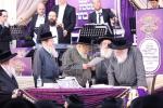 Toldos Aharon Vaad Mifal Hatorah: Siyum Talta Bava Nezikin and Beginning Maseches Sanhedrin in Amud Hayom