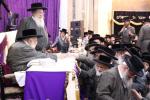 Toldos Aharon Vaad Mifal Hatorah: Siyum Talta Bava Nezikin and Beginning Maseches Sanhedrin in Amud Hayom