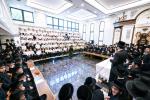Talmud Torah Children Welcome Satmar Rebbe Shlit"a in Montreal