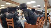 Shalosh Seudos in Nikolsburg