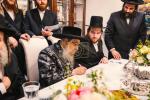 Satmar Rebbe Shlit"a in Montreal for Shatros Signing with R' Baruch Oberlander