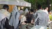A Glimpse into Klal Yisrael's Shul