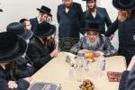 The Satmar Rebbe Shlit"a Visits Donors in Montreal