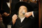 Harav Yaakov Meir Shechter Shlit"a at the Yahrtzeit Seudah of the Gaavad of Yerushalayim, the Shaarei Tuvia Zt"l