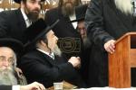 Harav Yaakov Meir Shechter Shlit"a at the Yahrtzeit Seudah of the Gaavad of Yerushalayim, the Shaarei Tuvia Zt"l