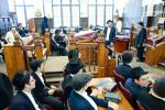 Gedolei Torah in America Impressed by the Yeshiva L'Tzeirim in Moscow
