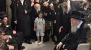 Main image for The Gerer Rebbe Shlit"a pays a shiva call at the home of Rabbi Yudel Taub Z"L, longtime Baal Koreh.