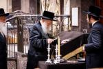 Rosh Chodesh Av: The Yahrtzeit of the Bobover Rebbe Z"L with His Son the Bobover Rebbe Shlit"a