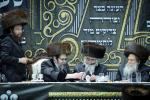 Seudas Hodaya Motzei Shabbos Nachamu in Skulen Yerushalayim