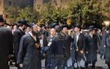 Main image for Last Night, Police Intervene as Secular Man Shouts Down Haredi Protest at Attorney General's Residence