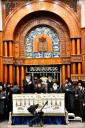 Main image for Vach Nacht by the Sadigura Rebbe Shlit"a